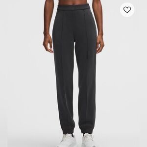 Lululemon Softstreme Classic-Fit High-Rise Jogger